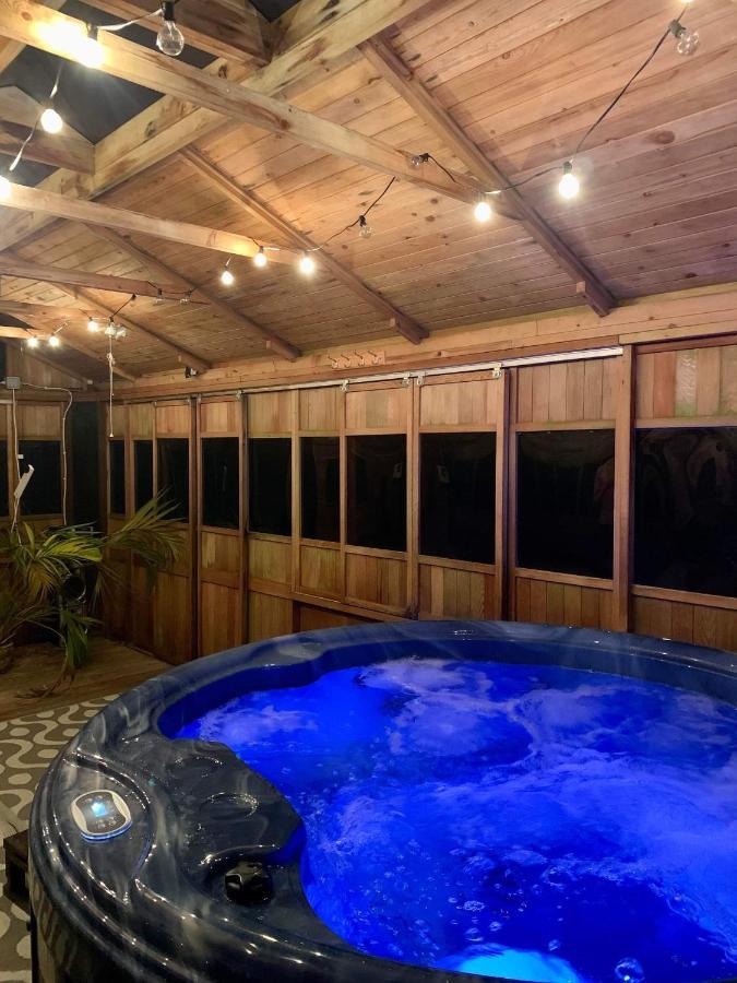 Cosy Lakeside Chalet With Option To Add Private Hot Tub Duneena Екстериор снимка