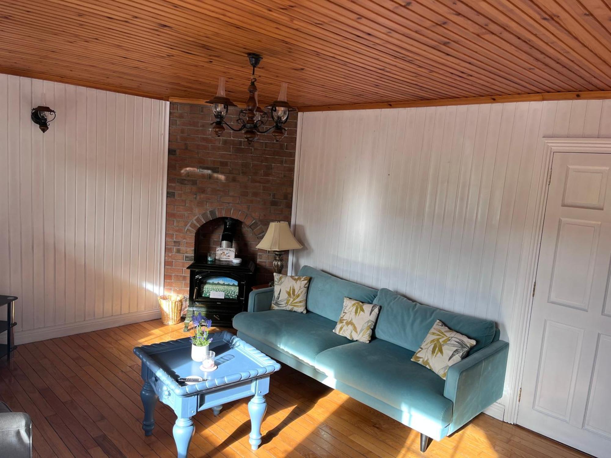 Cosy Lakeside Chalet With Option To Add Private Hot Tub Duneena Екстериор снимка